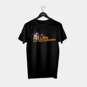 Çocukluk Aşkımsın T-shirt Siyah - L